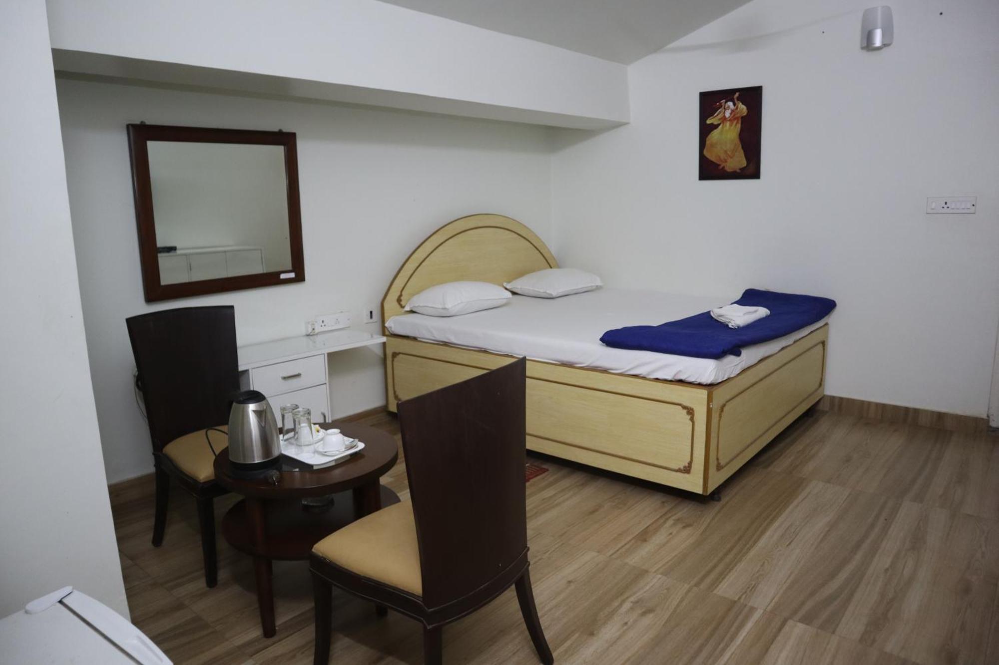 Swet Aparajita Otel Bolpur Dış mekan fotoğraf